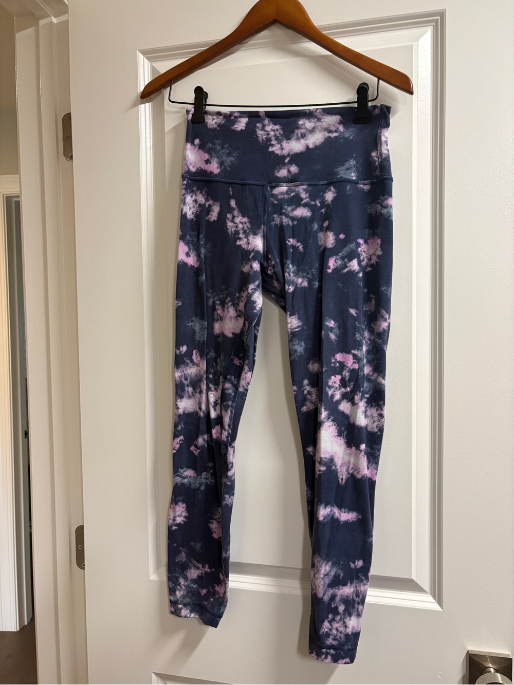 lululemon athletica Tie-Dye Leggings — Navy and Pink